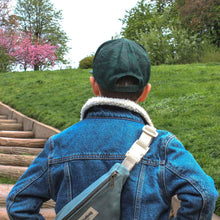 Lade das Bild in den Galerie-Viewer, Kinder-Bauchtasche Augustin * salbei