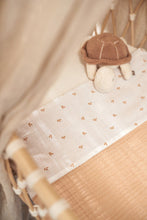 Lade das Bild in den Galerie-Viewer, Aktivitätsspielzeug I Deepsea Turtle