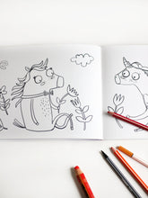 Lade das Bild in den Galerie-Viewer, ABC MALBUCH mit heraustrennbaren Seiten