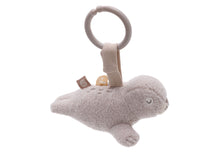 Lade das Bild in den Galerie-Viewer, Kinderwagen-Anhänger  I Deepsea Seal
