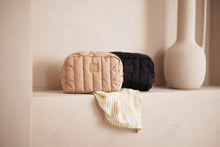 Lade das Bild in den Galerie-Viewer, Puffer Pouch I Biscuit
