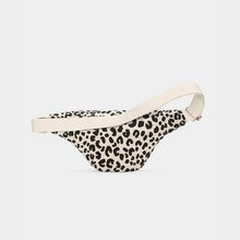 Lade das Bild in den Galerie-Viewer, Bauchtasche Olivia * Leopard ecru
